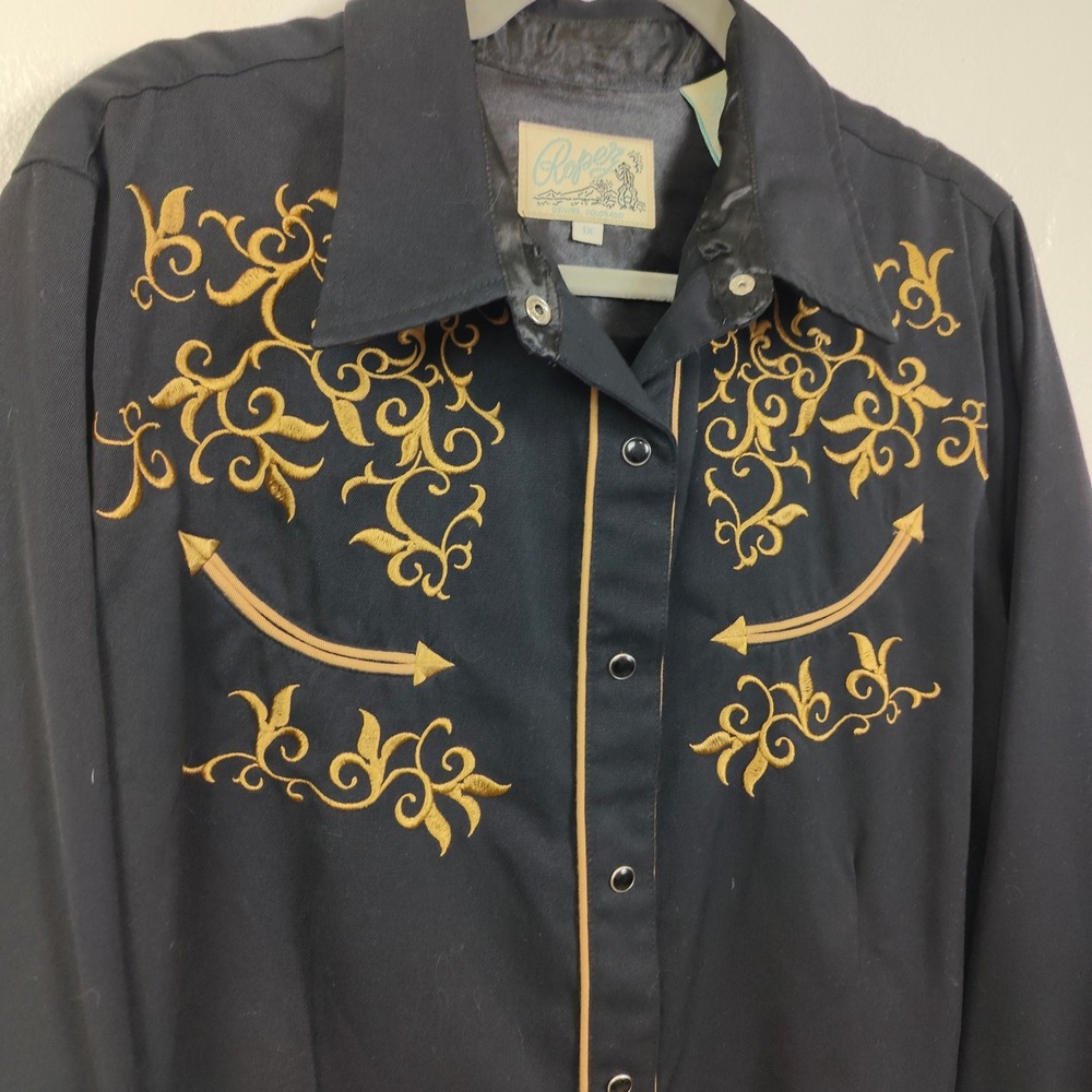 Roper Western Top Womens Plus Size 1X Black Gold Embroidered Rose Cross Snap - Picture 3 of 9